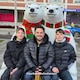 Dos hermanos viven en la